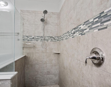 12226 Rouen Cove Drive - Photo Thumbnail 26