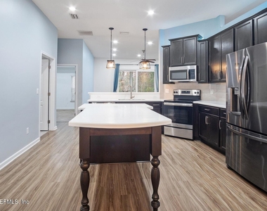 12226 Rouen Cove Drive - Photo Thumbnail 9