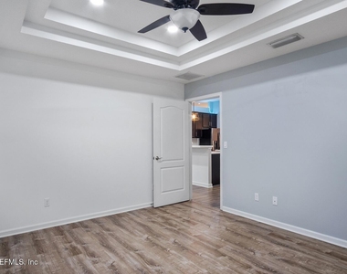 12226 Rouen Cove Drive - Photo Thumbnail 20