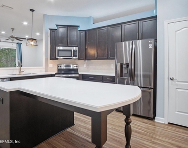 12226 Rouen Cove Drive - Photo Thumbnail 10
