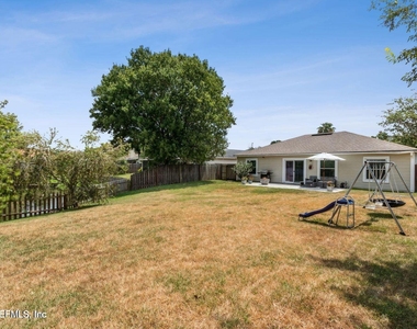 11546 Twin Oaks Trail - Photo Thumbnail 10