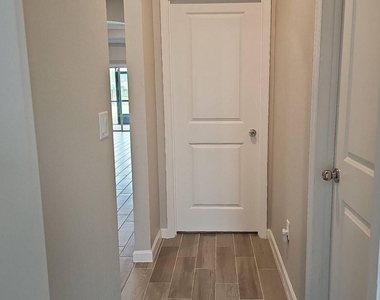 3918 Pickering Court - Photo Thumbnail 8