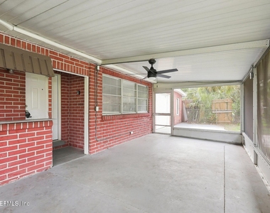 5716 Banyan Drive - Photo Thumbnail 13