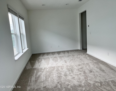103 Brookgreen Way - Photo Thumbnail 10