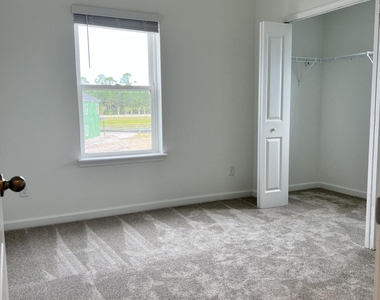 103 Brookgreen Way - Photo Thumbnail 17
