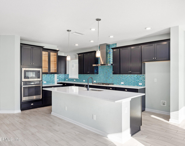 812 Windley Drive - Photo Thumbnail 19
