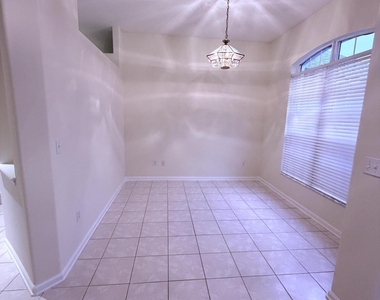 139 Forrester Place - Photo Thumbnail 24