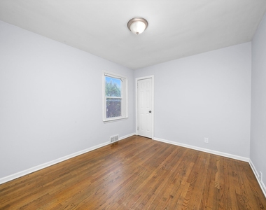 701 E 142nd Street - Photo Thumbnail 10