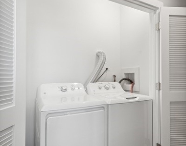 4824 S Champlain Avenue - Photo Thumbnail 28