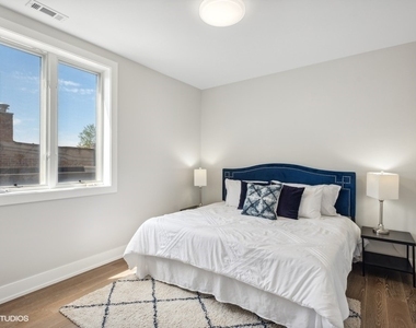 4824 S Champlain Avenue - Photo Thumbnail 23