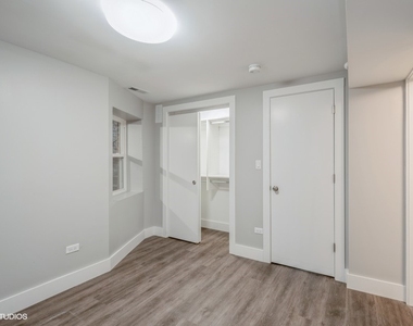 4941 S Champlain Avenue - Photo Thumbnail 5