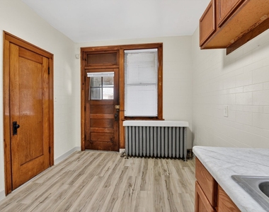 8018 S Sangamon Street - Photo Thumbnail 20