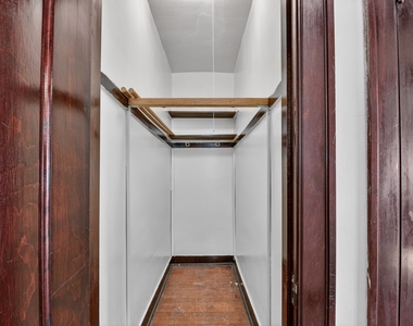 8018 S Sangamon Street - Photo Thumbnail 14