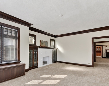 8018 S Sangamon Street - Photo Thumbnail 8