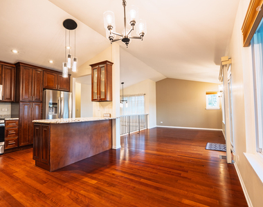 2673 S Embers Lane - Photo Thumbnail 10