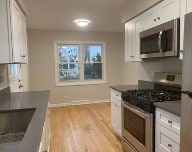 822 Skokie Boulevard - Photo Thumbnail 1