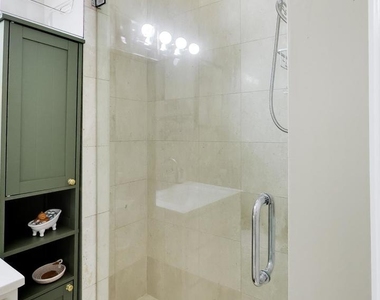 2700 W Belmont Avenue - Photo Thumbnail 19