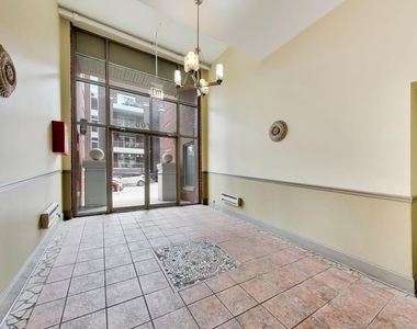 2700 W Belmont Avenue - Photo Thumbnail 24