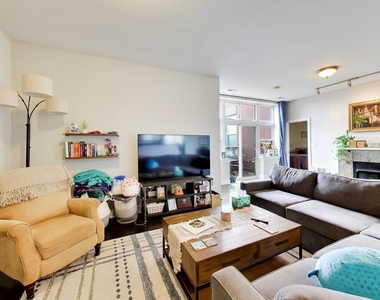 2700 W Belmont Avenue - Photo Thumbnail 4