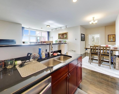 2700 W Belmont Avenue - Photo Thumbnail 10