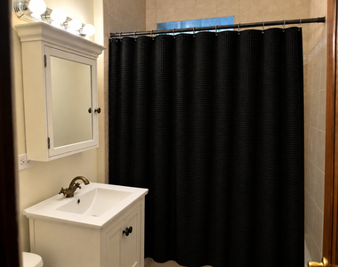 10433 S Hale Avenue - Photo Thumbnail 6