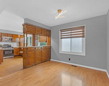 414 Gainsborough Court - Photo Thumbnail 1
