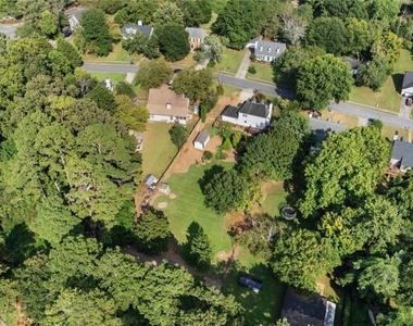 3913 Hadley Farm Drive - Photo Thumbnail 24