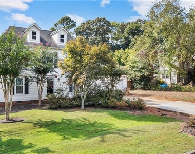 3913 Hadley Farm Drive - Photo Thumbnail 1