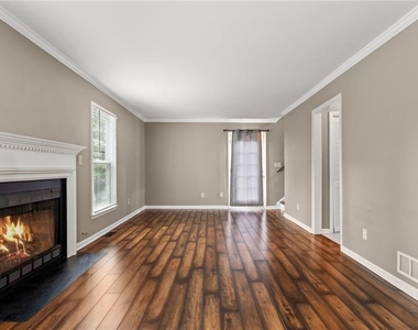 3913 Hadley Farm Drive - Photo Thumbnail 6