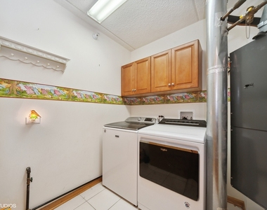 770 Pearson Street - Photo Thumbnail 13