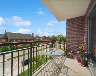 770 Pearson Street - Photo Thumbnail 14