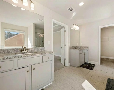422 Hinton Farm Way - Photo Thumbnail 18