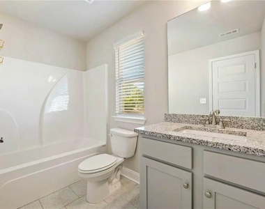 422 Hinton Farm Way - Photo Thumbnail 20