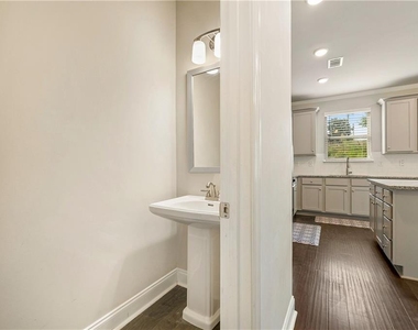 422 Hinton Farm Way - Photo Thumbnail 11