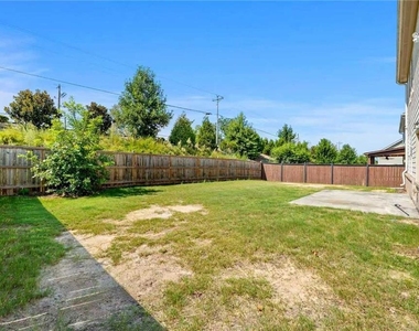 422 Hinton Farm Way - Photo Thumbnail 25