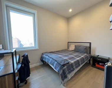 3757 N Sheffield Avenue - Photo Thumbnail 11