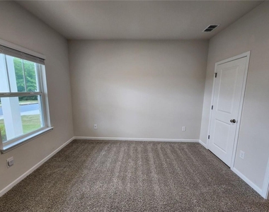 235 Valley Oak Drive - Photo Thumbnail 42