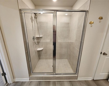 235 Valley Oak Drive - Photo Thumbnail 33