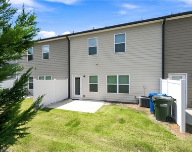 5149 Fox Den Road - Photo Thumbnail 28