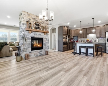 158 Laurel Farms Lane - Photo Thumbnail 8