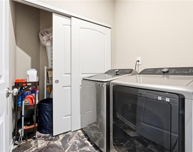 158 Laurel Farms Lane - Photo Thumbnail 16