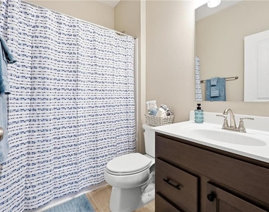 158 Laurel Farms Lane - Photo Thumbnail 14