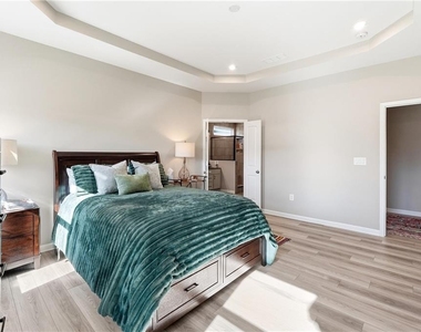 158 Laurel Farms Lane - Photo Thumbnail 10