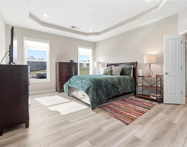 158 Laurel Farms Lane - Photo Thumbnail 9