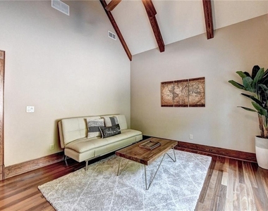 3151 Winding Lake Drive - Photo Thumbnail 6