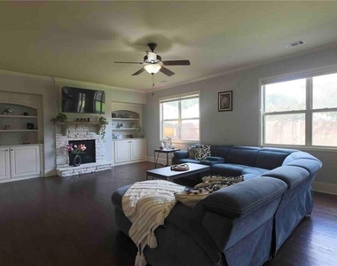 3125 Pleasant Valley Trail - Photo Thumbnail 9