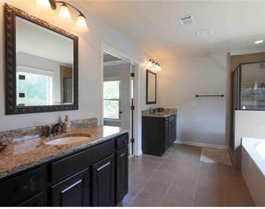 3125 Pleasant Valley Trail - Photo Thumbnail 16
