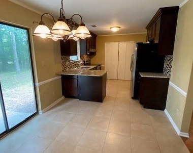 115 Andover Drive - Photo Thumbnail 16