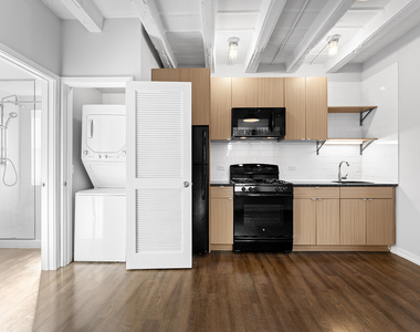 5718 N Winthrop Avenue - Photo Thumbnail 5