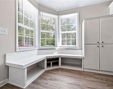 326 Forest Lake Road - Photo Thumbnail 12